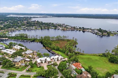 Condo in Orlando, Florida, 2 bedrooms  № 2099764 - photo 30