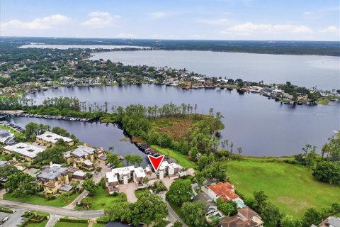 Condo in Orlando, Florida, 2 bedrooms  № 2099764 - photo 29