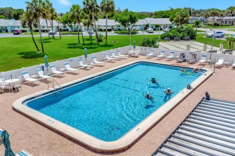 Condo in Bradenton, Florida, 2 bedrooms  № 2100803 - photo 5