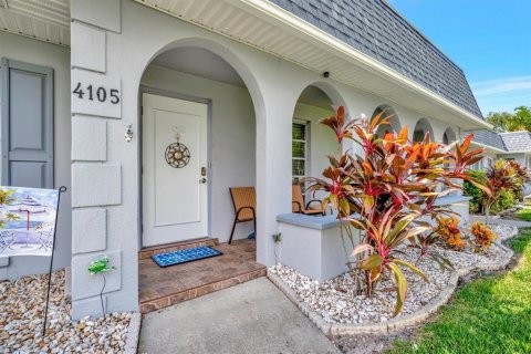 Condo in Bradenton, Florida, 2 bedrooms  № 2100803 - photo 13