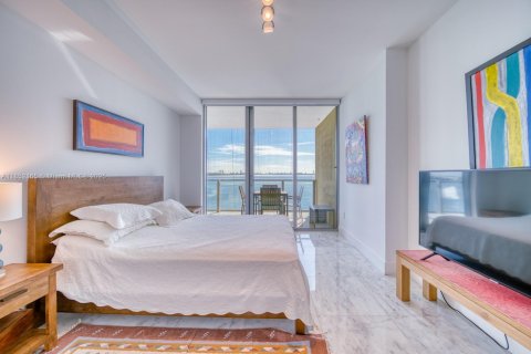 Condo in Miami, Florida, 2 bedrooms  № 1887220 - photo 23