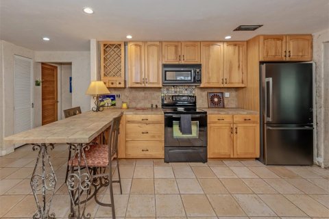 Villa ou maison à vendre à Nokomis, Floride: 2 chambres, 112.78 m2 № 2403543 - photo 3