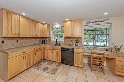 Villa ou maison à vendre à Nokomis, Floride: 2 chambres, 112.78 m2 № 2403543 - photo 4