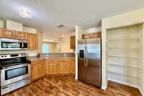 Villa ou maison à louer à Ruskin, Floride: 3 chambres, 134.99 m2 № 2388622 - photo 13