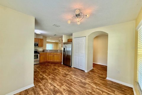 Villa ou maison à louer à Ruskin, Floride: 3 chambres, 134.99 m2 № 2388622 - photo 9