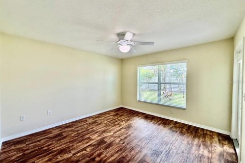 Villa ou maison à louer à Ruskin, Floride: 3 chambres, 134.99 m2 № 2388622 - photo 25