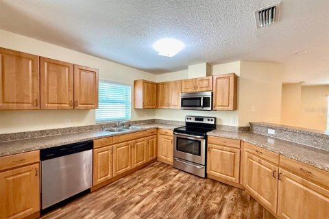 Villa ou maison à louer à Ruskin, Floride: 3 chambres, 134.99 m2 № 2388622 - photo 12