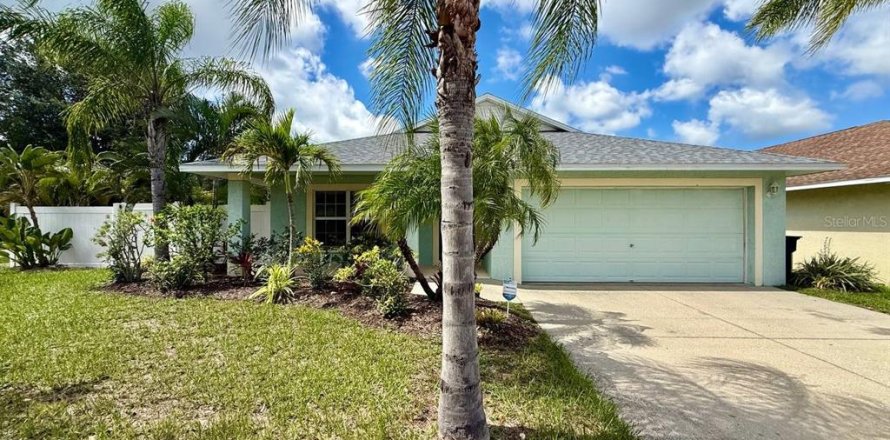 Villa ou maison à Ruskin, Floride 3 chambres, 134.99 m2 № 2388622