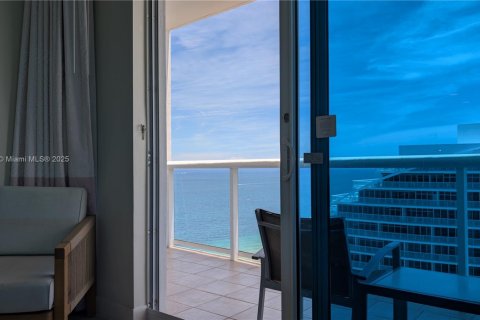 Copropriété à vendre à Fort Lauderdale, Floride: 2 chambres, 121.52 m2 № 1961095 - photo 7