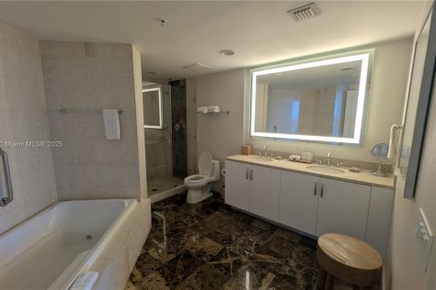 Copropriété à vendre à Fort Lauderdale, Floride: 2 chambres, 121.52 m2 № 1961095 - photo 20