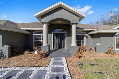 House in Brooker, Florida 4 bedrooms, 229.93 sq.m. № 1508638 - photo 3
