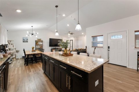 Casa en alquiler en Plant City, Florida, 3 dormitorios, 135.64 m2 № 1803041 - foto 18