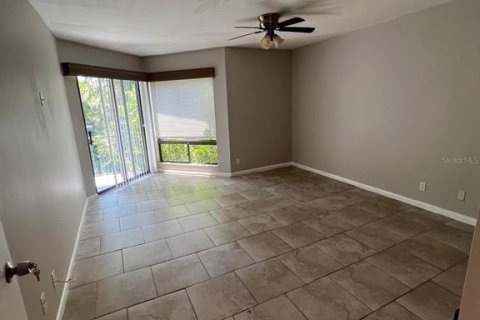 Condo in Orlando, Florida, 2 bedrooms  № 2206834 - photo 20