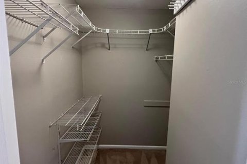 Condo in Orlando, Florida, 2 bedrooms  № 2206834 - photo 12