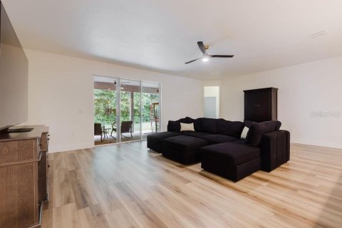 Villa ou maison à vendre à DeLand, Floride: 4 chambres, 283.44 m2 № 1805563 - photo 24