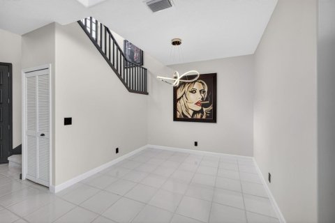 Villa ou maison à vendre à West Palm Beach, Floride: 4 chambres, 266.82 m2 № 2084538 - photo 8