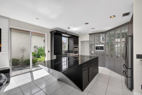 Villa ou maison à vendre à West Palm Beach, Floride: 4 chambres, 266.82 m2 № 2084538 - photo 23