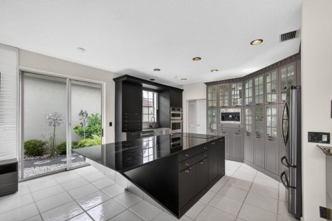 Villa ou maison à vendre à West Palm Beach, Floride: 4 chambres, 266.82 m2 № 2084538 - photo 30