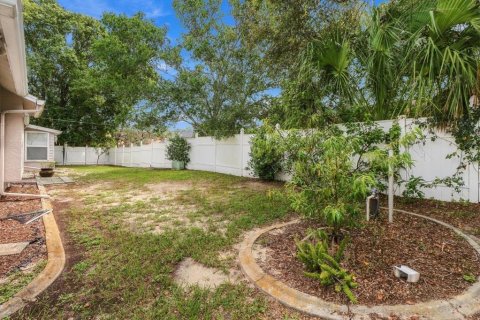 Villa ou maison à vendre à Spring Hill, Floride: 4 chambres, 206.8 m2 № 2414111 - photo 27