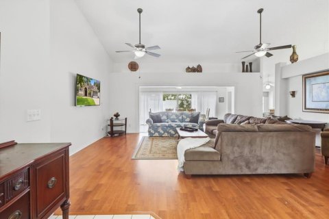 Villa ou maison à vendre à Spring Hill, Floride: 4 chambres, 206.8 m2 № 2414111 - photo 6
