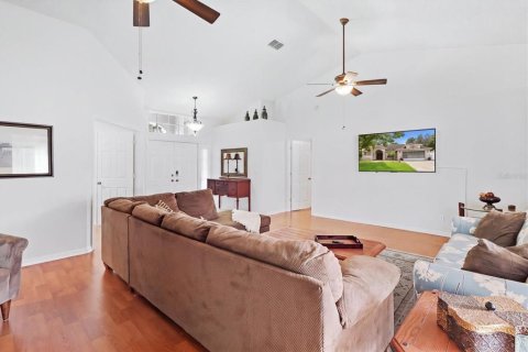 Villa ou maison à vendre à Spring Hill, Floride: 4 chambres, 206.8 m2 № 2414111 - photo 8