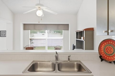 Villa ou maison à vendre à Spring Hill, Floride: 4 chambres, 206.8 m2 № 2414111 - photo 20