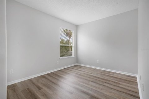 Villa ou maison à vendre à Orlando, Floride: 4 chambres, 180.32 m2 № 2283712 - photo 18