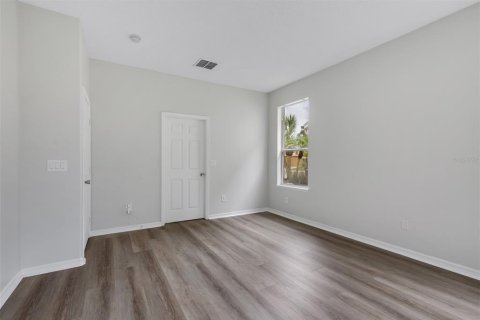Villa ou maison à vendre à Orlando, Floride: 4 chambres, 180.32 m2 № 2283712 - photo 14