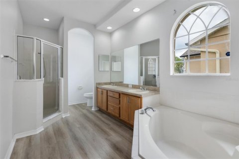 Villa ou maison à vendre à Orlando, Floride: 4 chambres, 180.32 m2 № 2283712 - photo 15