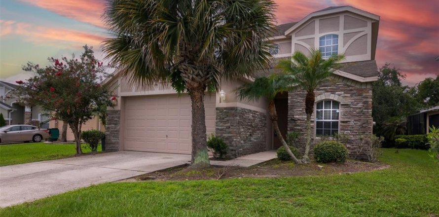 Villa ou maison à Orlando, Floride 4 chambres, 180.32 m2 № 2283712