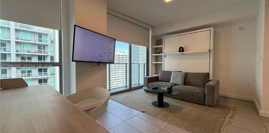 Studio in the Condo in Miami, Florida № 2059000