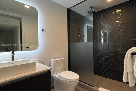 Condo in Miami, Florida № 2059000 - photo 23