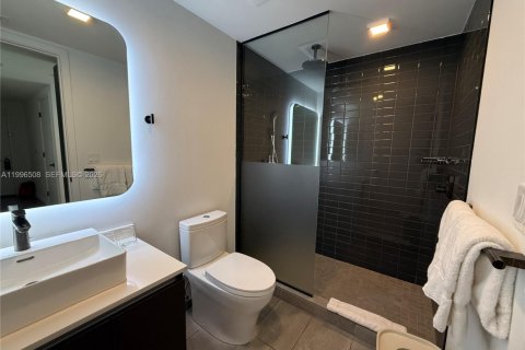 Condo in Miami, Florida № 2059000 - photo 24