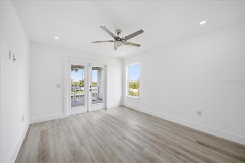 Villa ou maison à vendre à Port Charlotte, Floride: 5 chambres, 358.7 m2 № 2214071 - photo 30