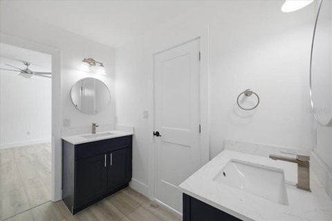 Villa ou maison à vendre à Port Charlotte, Floride: 5 chambres, 358.7 m2 № 2214071 - photo 28