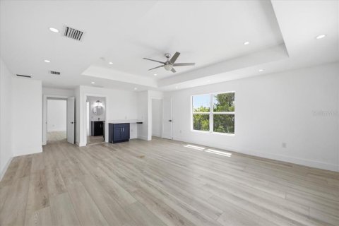 Villa ou maison à vendre à Port Charlotte, Floride: 5 chambres, 358.7 m2 № 2214071 - photo 27