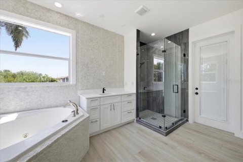 Villa ou maison à vendre à Port Charlotte, Floride: 5 chambres, 358.7 m2 № 2214071 - photo 23