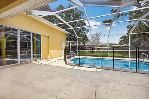Casa en venta en Palm Coast, Florida, 4 dormitorios, 240.99 m2 № 1915736 - foto 25