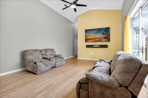 Casa en venta en Palm Coast, Florida, 4 dormitorios, 240.99 m2 № 1915736 - foto 15