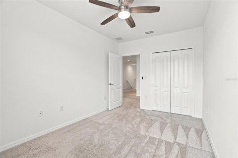 Townhouse in Parrish, Florida 3 bedrooms, 169.27 sq.m. № 2320765 - photo 20