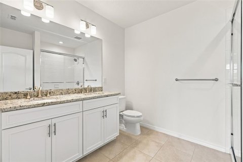 Townhouse in Parrish, Florida 3 bedrooms, 169.27 sq.m. № 2320765 - photo 16
