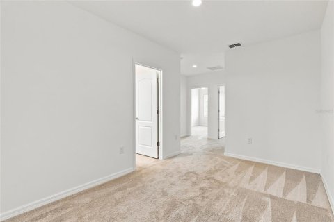 Townhouse in Parrish, Florida 3 bedrooms, 169.27 sq.m. № 2320765 - photo 11