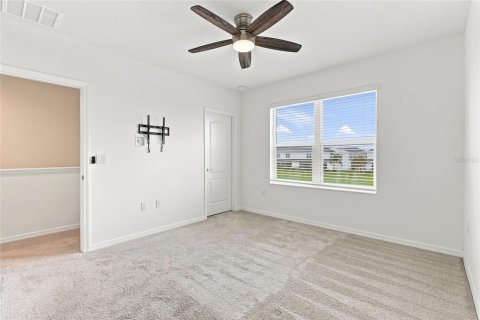 Townhouse in Parrish, Florida 3 bedrooms, 169.27 sq.m. № 2320765 - photo 14