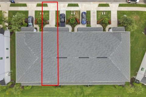 Townhouse in Parrish, Florida 3 bedrooms, 169.27 sq.m. № 2320765 - photo 29