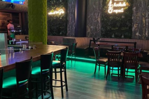 Купить коммерческую недвижимость в Майами-Бич, Флорида № 1984879 - фото 6