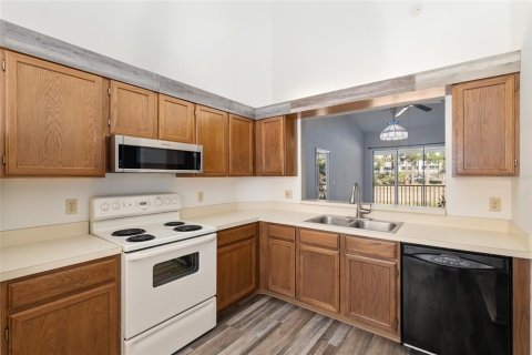 Condo in Gainesville, Florida, 2 bedrooms  № 2231676 - photo 27