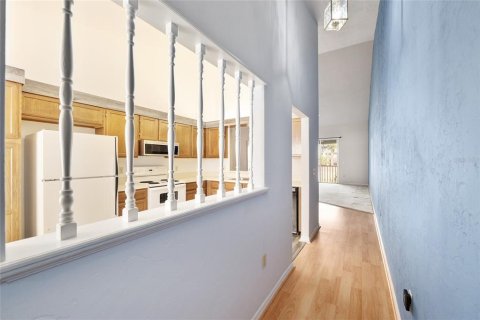 Condo in Gainesville, Florida, 2 bedrooms  № 2231676 - photo 11
