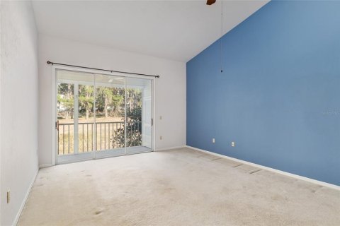 Condo in Gainesville, Florida, 2 bedrooms  № 2231676 - photo 15