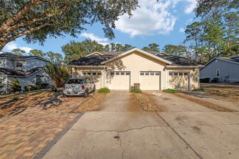 Condo in Gainesville, Florida, 2 bedrooms  № 2231676 - photo 3