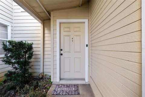 Condo in Gainesville, Florida, 2 bedrooms  № 2231676 - photo 8